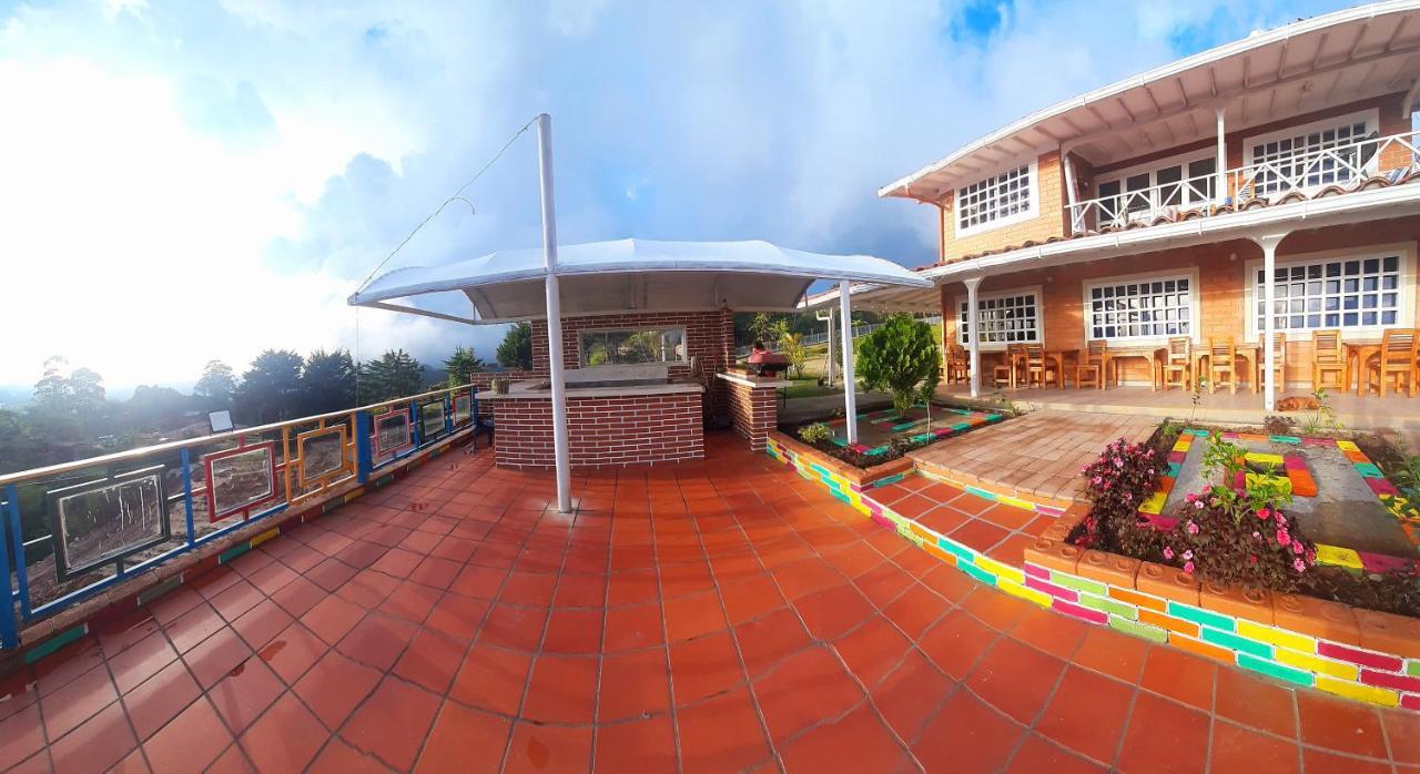 El Mirador De Guatape 2 Hotel Exterior photo
